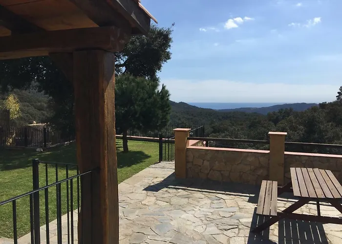 Cadiretes Tatil Evi *