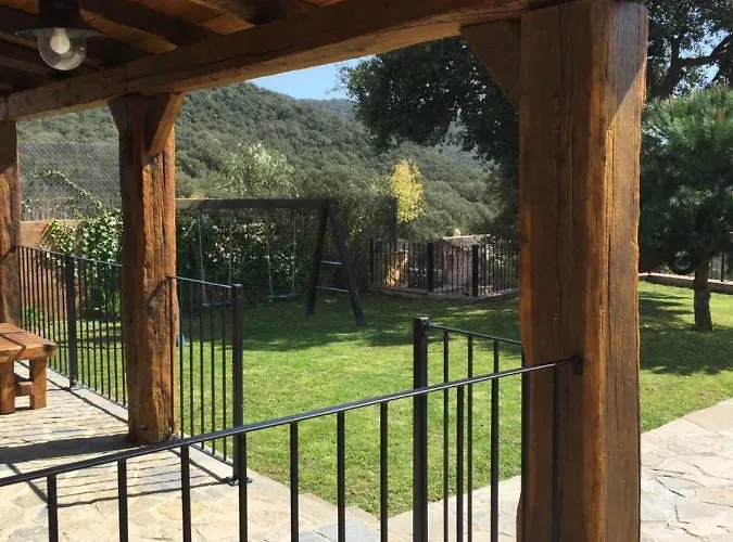Cadiretes Tatil Evi